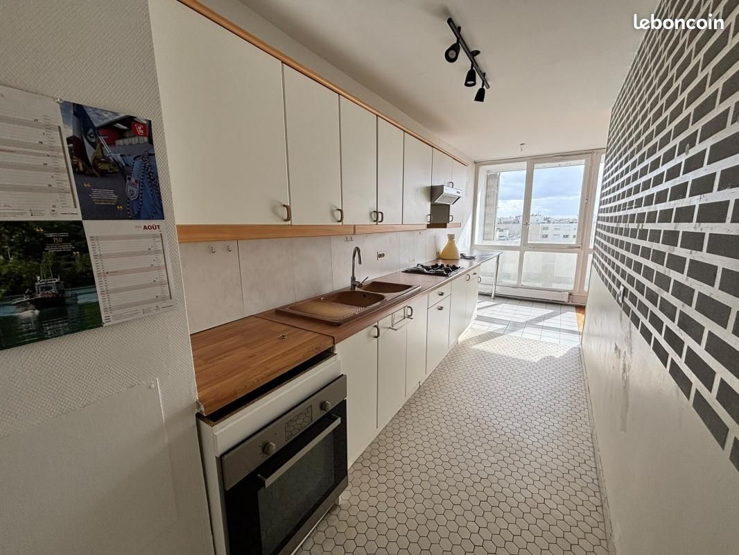 Appartement 3 pièces 70 m² · à Villeurbanne · 70 m² · 1 099 €/mois