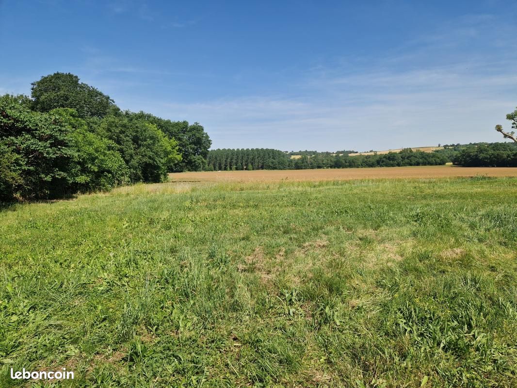 Terrain 639 m² · à Ségoufielle · 105 000 €
