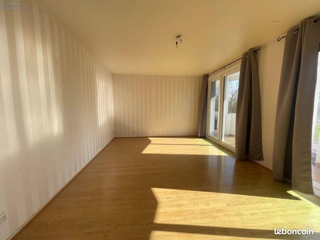 Appartement 5 pièces 80 m² · à Saint-Quentin · 80 m² · 55 000 €