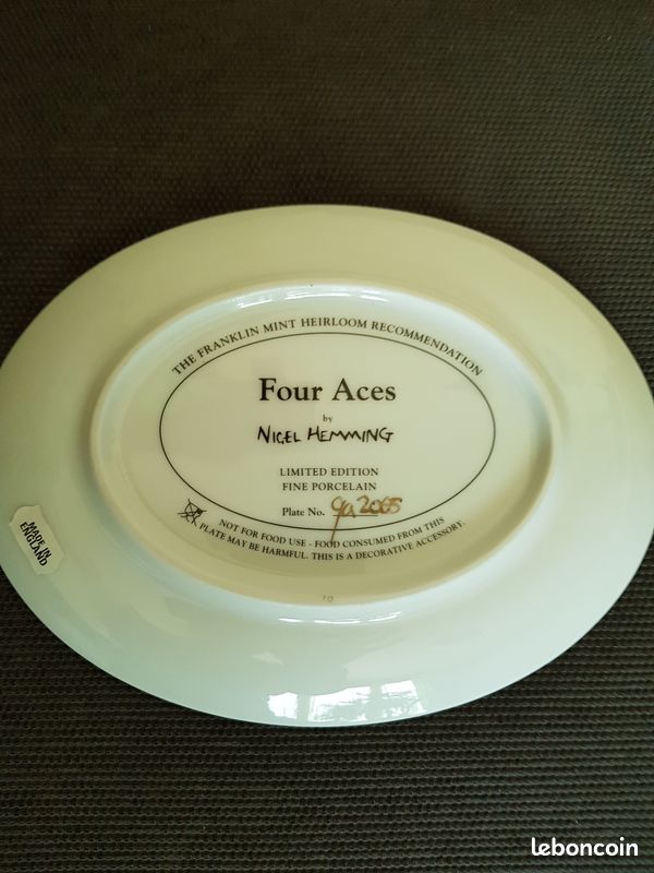 Assiette n° 4 Chiens de Royal Doulton (image 2)