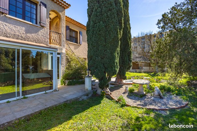 Propriété 5 pièces 250 m² — 4