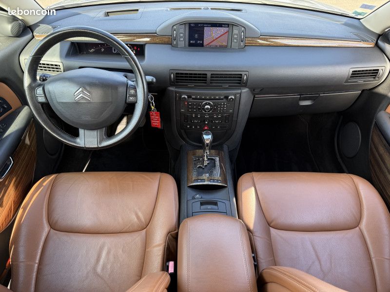 Citroen C6 2.7 V6 HDI EXCLUSIVE FAP (image 2)