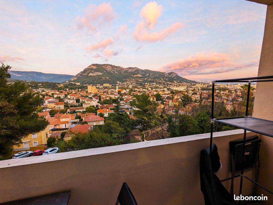 Appartement 3 pièces 55 m² · à Toulon · 55 m² · 874 €/mois