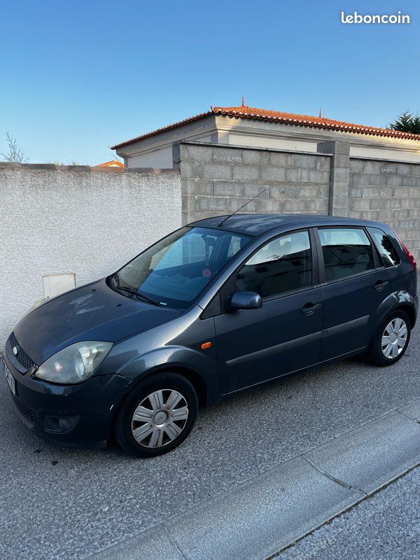 Ford Fiesta 1.4 TDCi 68 ch – 2006 (image 1)