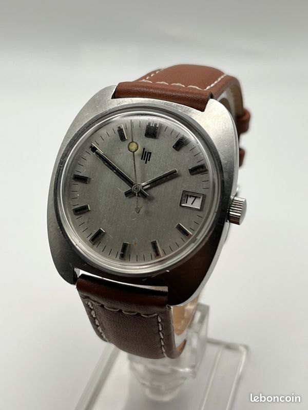 ANCIENNE AIGUILLE MONTRE STOCK LIP DE 1970 - POUR MONTRE