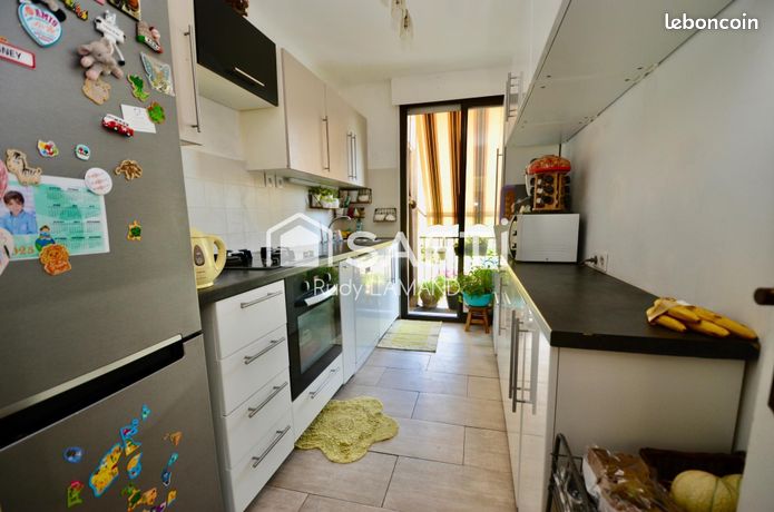 Appartement 3 pièces 52 m² — 2