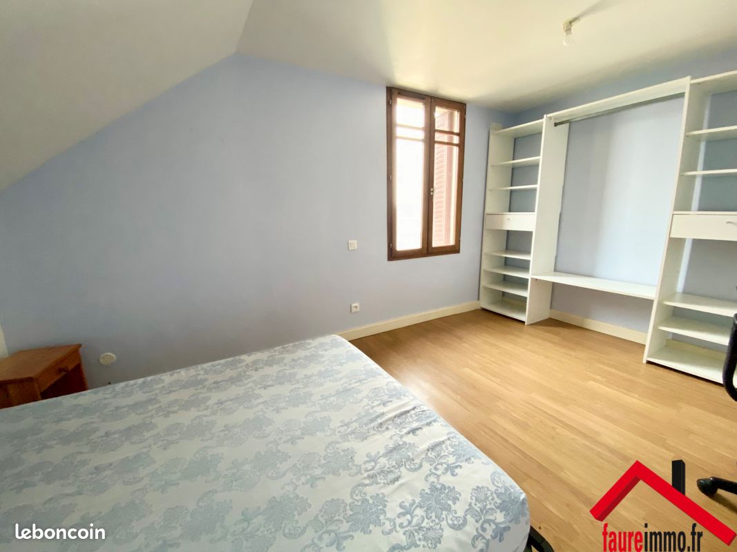 Maison 5 pièces 92 m² - Uzerche 19140 (image principale 6)