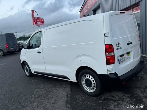 Toyota proace medium business active my20 1.5l d-4d 100cv (image 4)