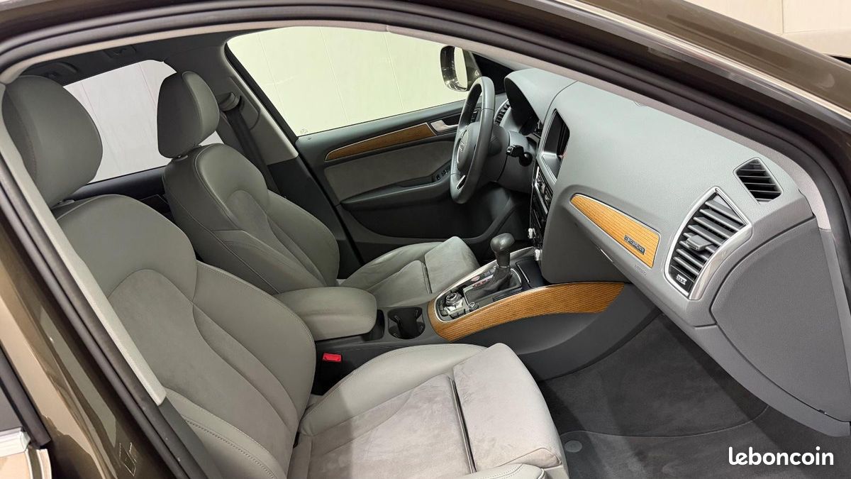 Audi Q5 2.0 TFSI Quattro 179Ch- Siege sport alcantara-ordinateur de bord- Jantes alliage (image 19)