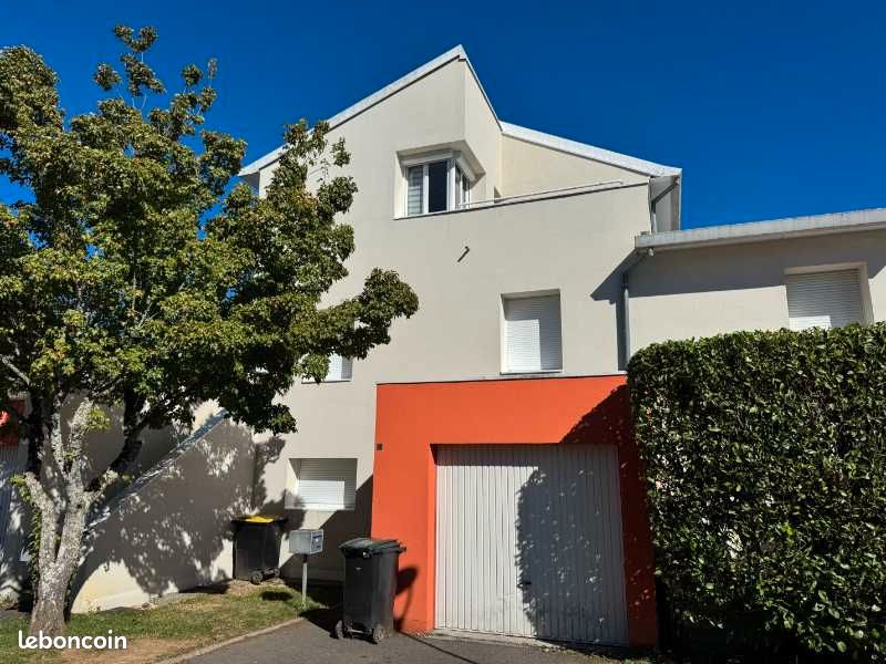 Maison 5 pièces 95 m² · à Grand-Charmont · 95 m² · 130 000 €