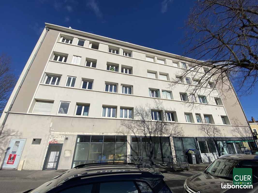Appartement 3 pièces 70 m² · à Valence · 70 m² · 664 €