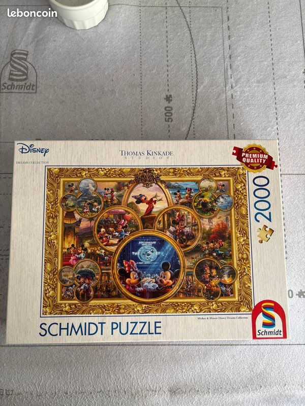 Puzzle Disney 2000 pièces (image 1)