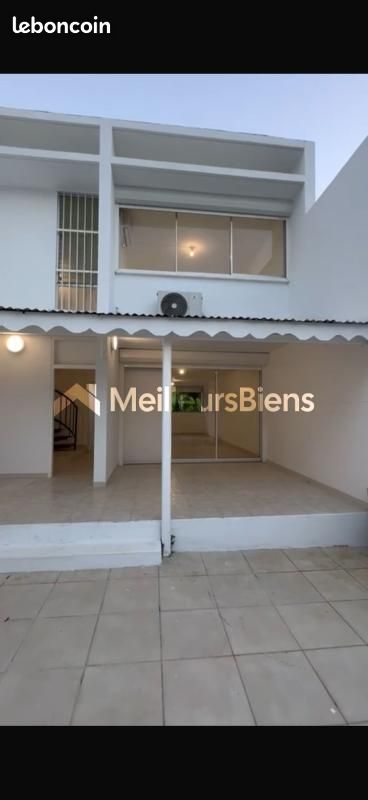 Maison 4 pièces 145 m² · à Le Gosier · 145 m² · 1 980 €/mois