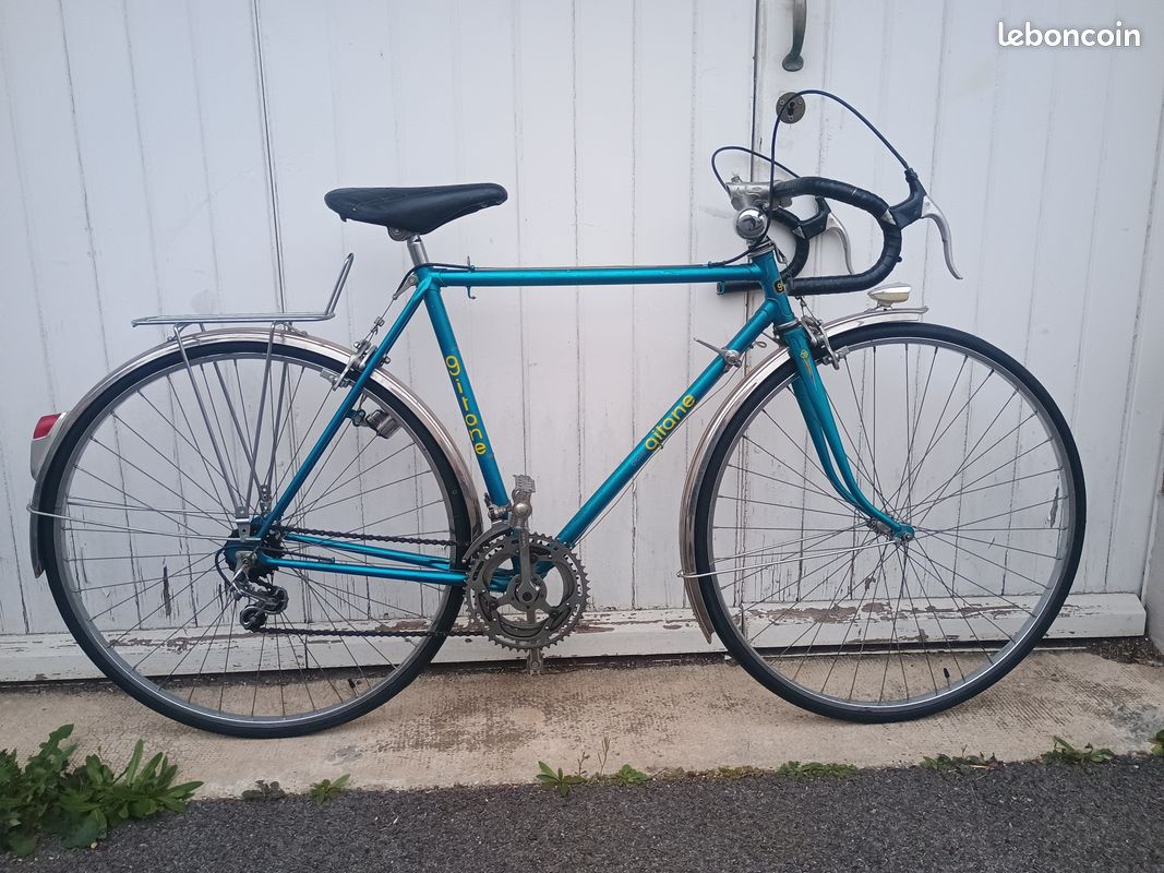 CHAINE SEDIS, SEDISPORT delta, neuve, pour vélo de course ancien, années 80. EUR 18,50 - FR