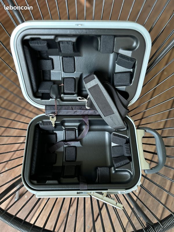 Etui Rigide pour 300 mm Canon (image 3)