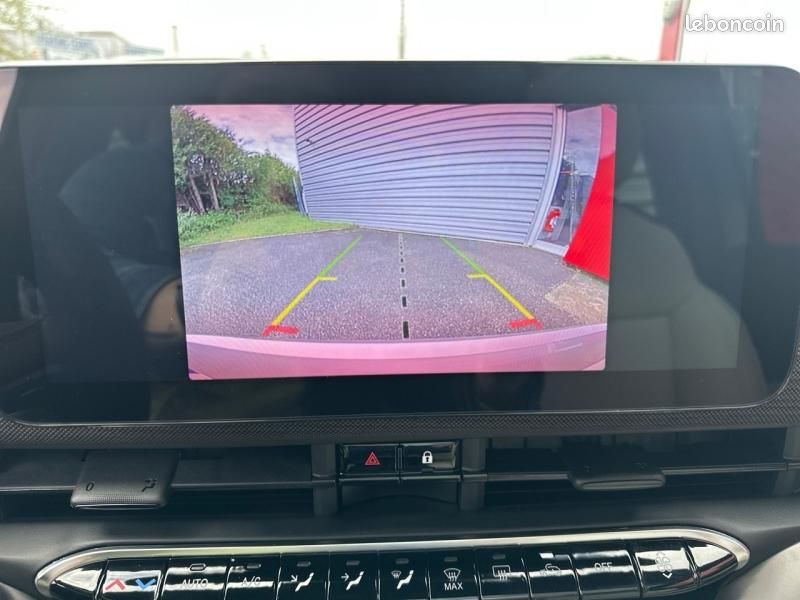 Fiat 500 e 118ch Giorgio Armani Collectors Edition MY25 (image 17)
