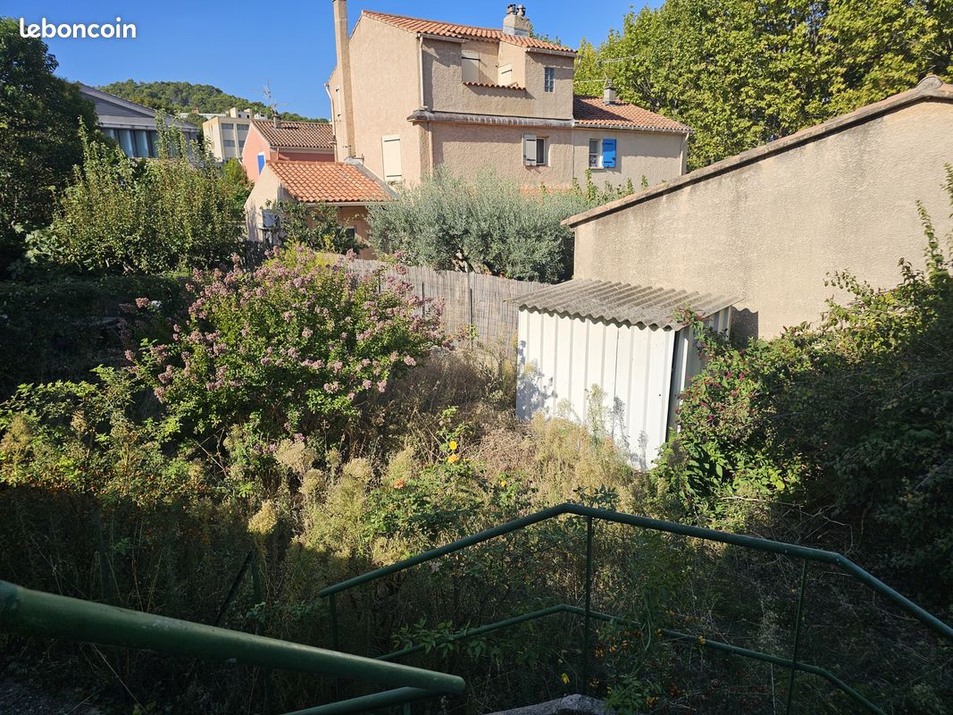 Appartement 3 pièces 63 m² · à La Roque-d'Anthéron · 63 m² · 118 000 €