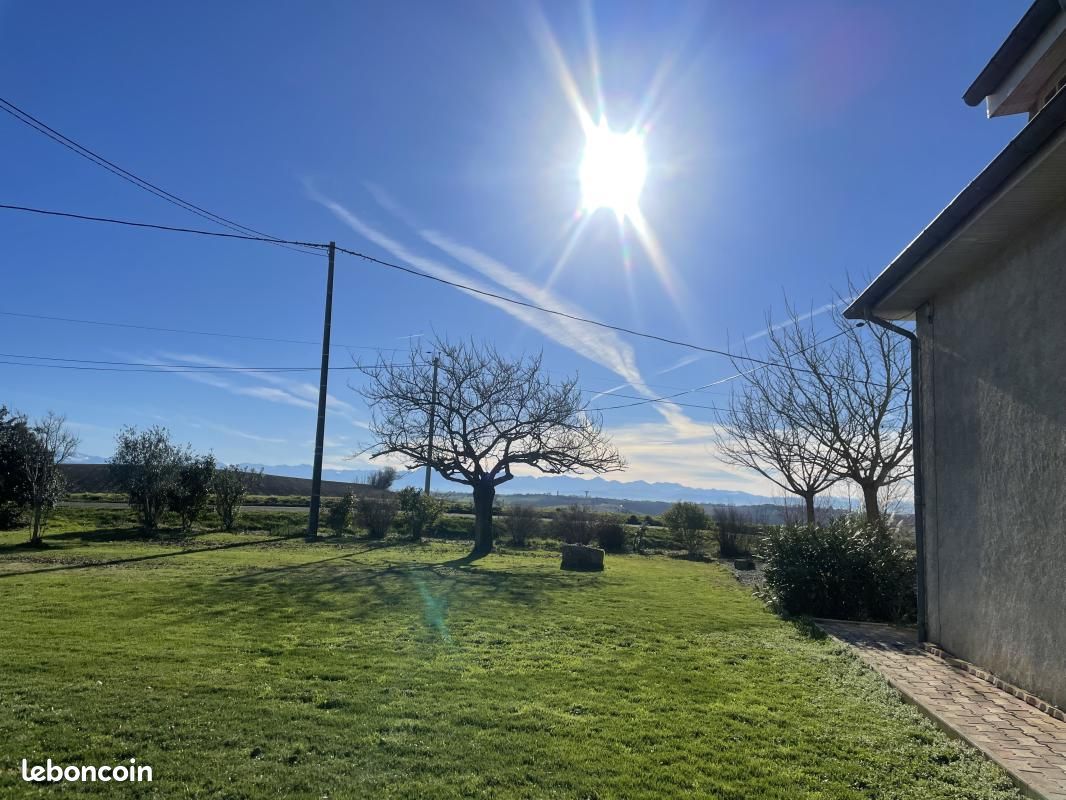 Maison 8 pièces 164 m² · à Marquefave · 164 m² · 380 000 €