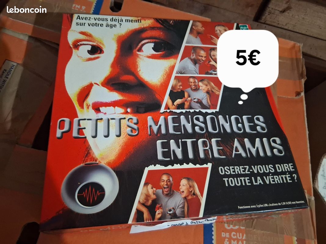 Jeu de société "petits mensonges entre amis" (image 1)