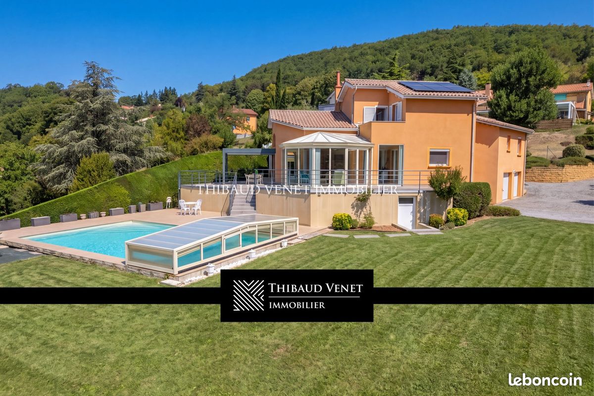 Maison 5 pièces 155 m² · à Poleymieux-au-Mont-d'Or · 155 m² · 790 000 €