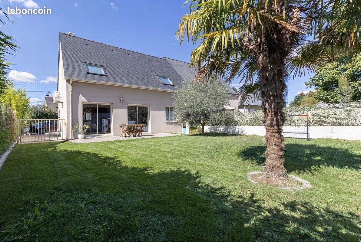 Maison 6 pièces 106 m² · au Plessis-Grammoire · 106 m² · 299 980 €