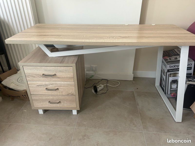 Bureau 3 tiroirs (image 2)