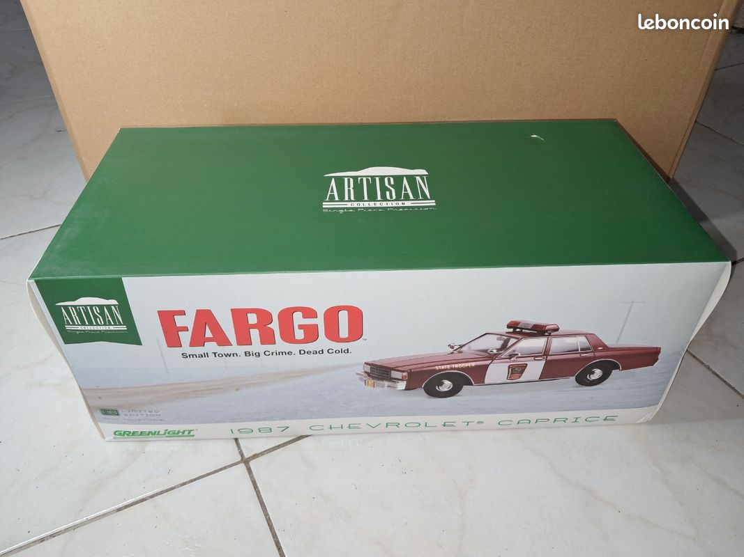Chevrolet Caprice Police Fargo Greenlight 1/18 - Collection