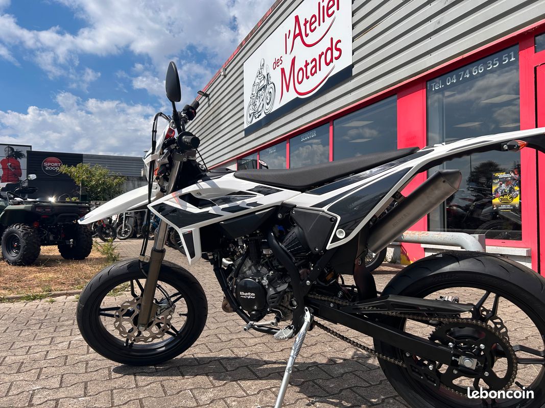 😉 beta-50 spm- moto 50 cc à boite – neuve/ garantie / faible km 1 km] 😉 (image 1)