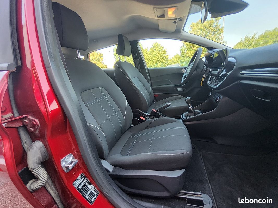 FORD FIESTA 1.0 EcoBoost 100 ch SS BVM6 (image 16)