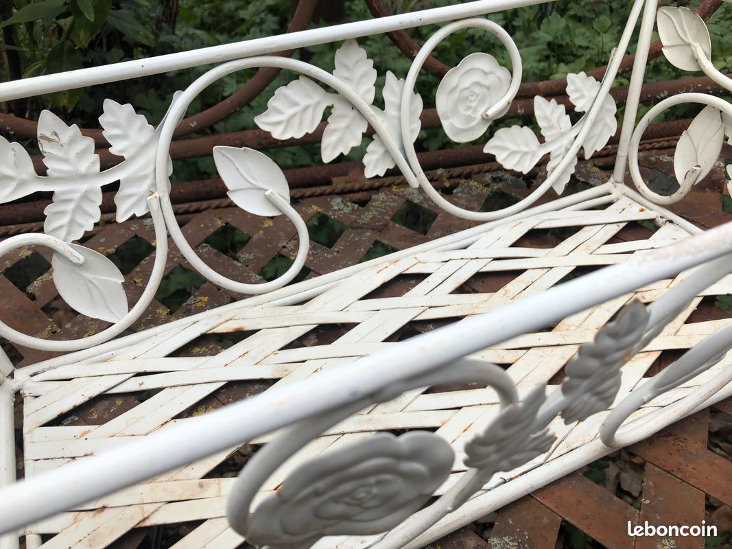 Jolie jardinière / porte pot de fleurs en fer forgé avec support (image 10)