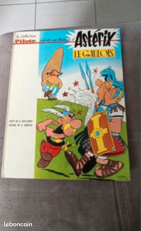 Astérix 3 livres collection pilote et 14 collection au menhir (image 4)