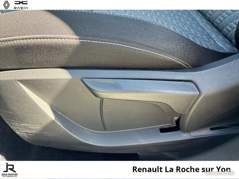 Renault Clio 1.0 TCe 90ch Evolution (image 18)