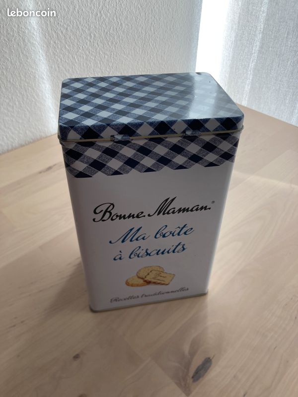 Zelica Boîtes à biscuits rectangulaires dorées de qualité supérieure avec couvercle pour bonbons, gâteaux, collations ou noix, taille 26,7 x 20,3 x 8,3 cm
