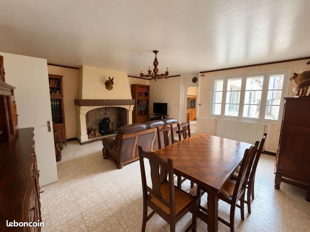 Maison 5 pièces 172 m² · à Liesse-Notre-Dame · 172 m² · 99 000 €