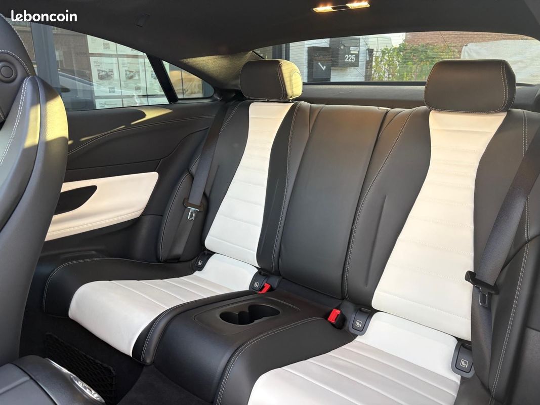MERCEDES Classe E Coupé 220 D Sportline 9G-Tronic Pack AMG Toit Ouvrant (image 15)