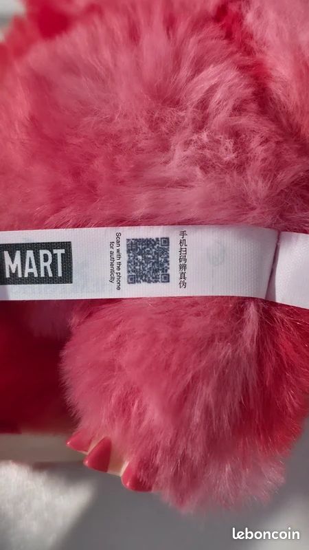 Labubu big into energy authentique Pop Mart peluche porte-clés rouge Love the monsters neuf (image 4)