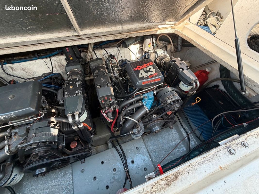 Kelt oceans 9.10 – bi-moteur omc cobra 4.3 v6 (image 5)