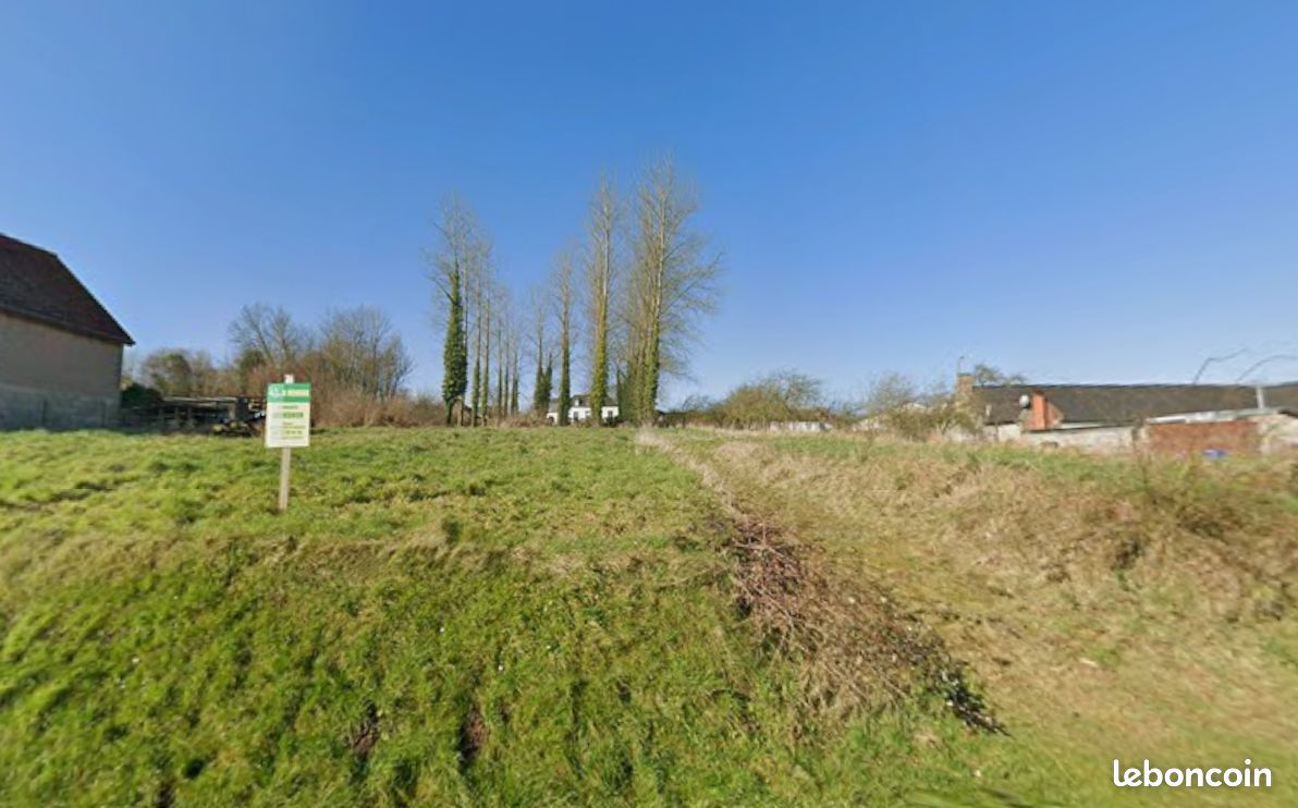Terrain 3 535 m² Marieux · 50 000 €