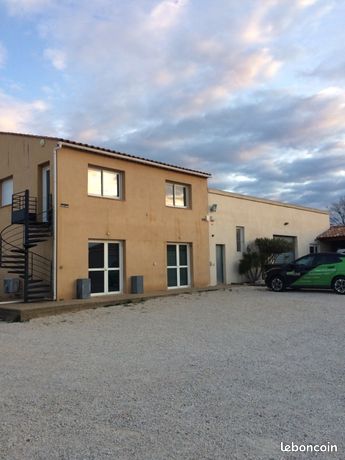 Local professionnel ou bureaux commerce