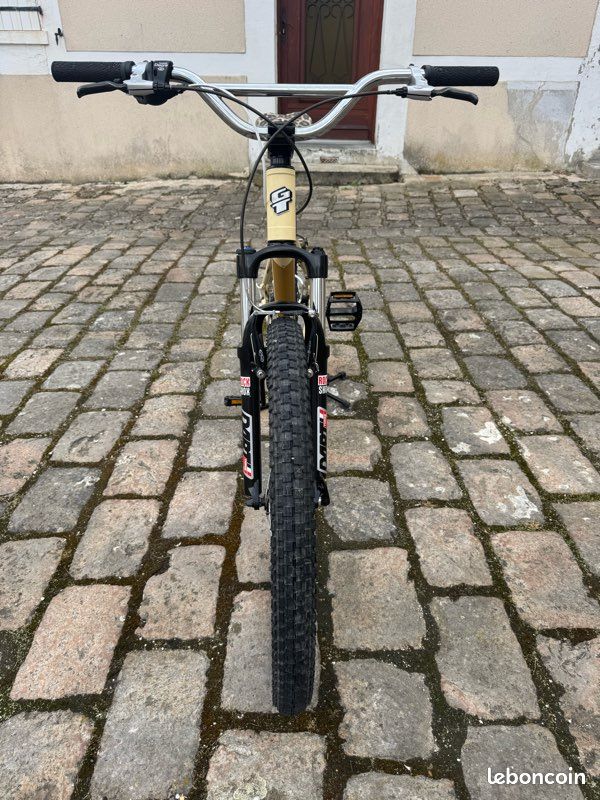 VTT GT Avalanche 1.0 Custom (image 4)