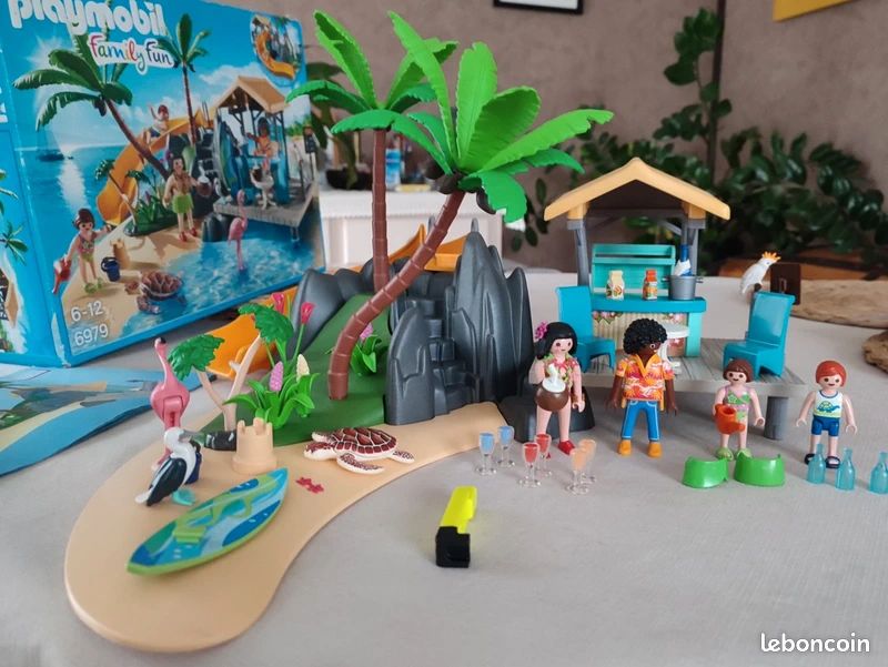 Toboggan Jaune PLAYMOBIL 30034882 - Pour L'île Avec Vacanciers 6979, Occasion