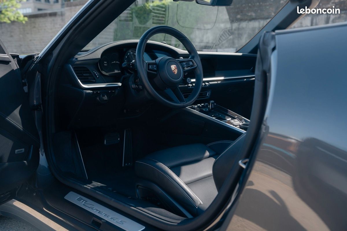 Porsche 911 Carrera 4S Cabriolet Type 992.1 PDK 450cv - 1ère main française (image 15)