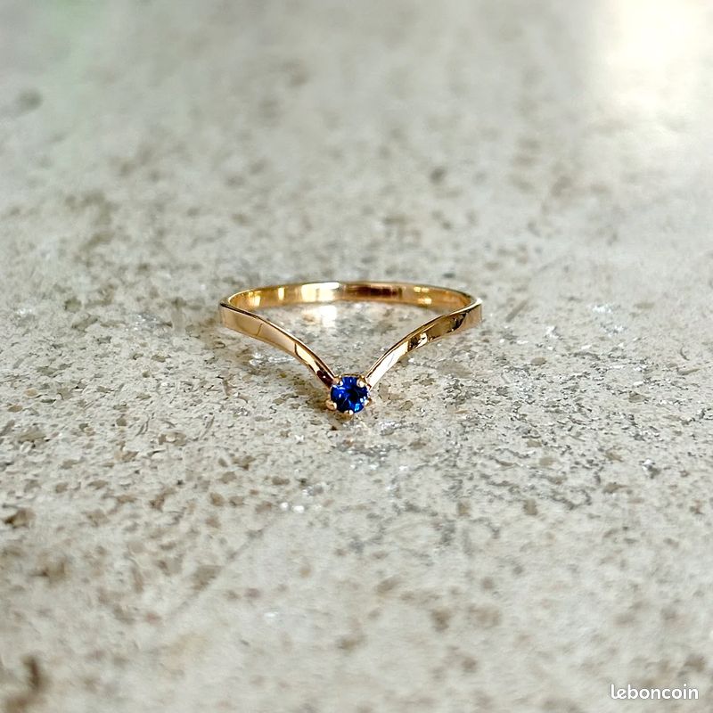 Bague V - Or Jaune 750 & Saphir (image 3)