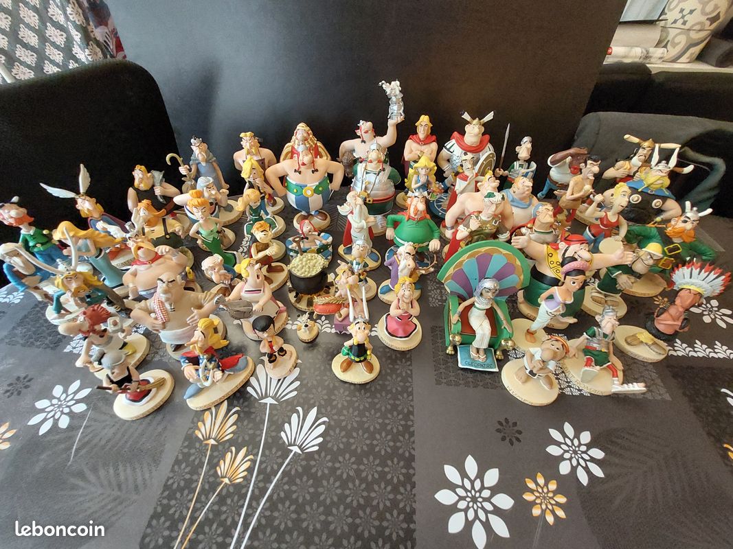 Rahäzade - Collection 70 figurines Astérix