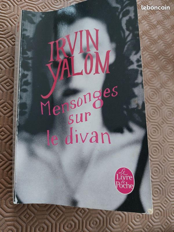 Mensonge sur le divan (image 1)