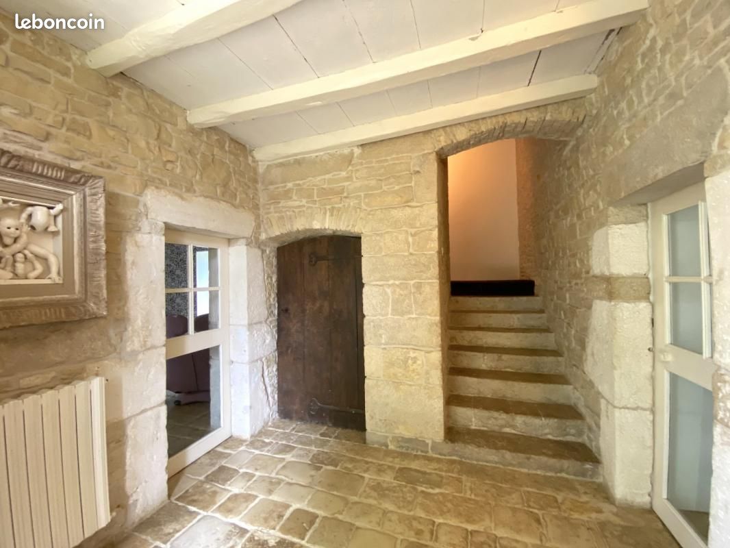 Maison 7 pièces 230 m² - Val-de-Bonnieure 16230 Saint-Angeau (image principale 7)