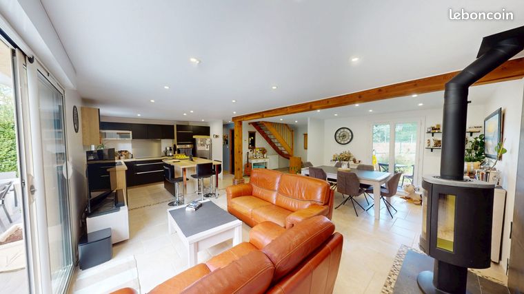 Maison 6 pièces 162 m²