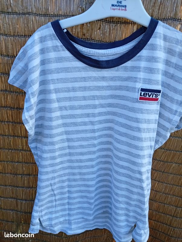 Haut Tshirt Levi's T8 Ans - 128 cm