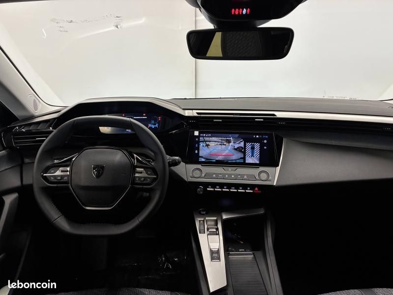 Peugeot 308 1.2 Hybrid 145ch Allure e-DCS6 (image 12)
