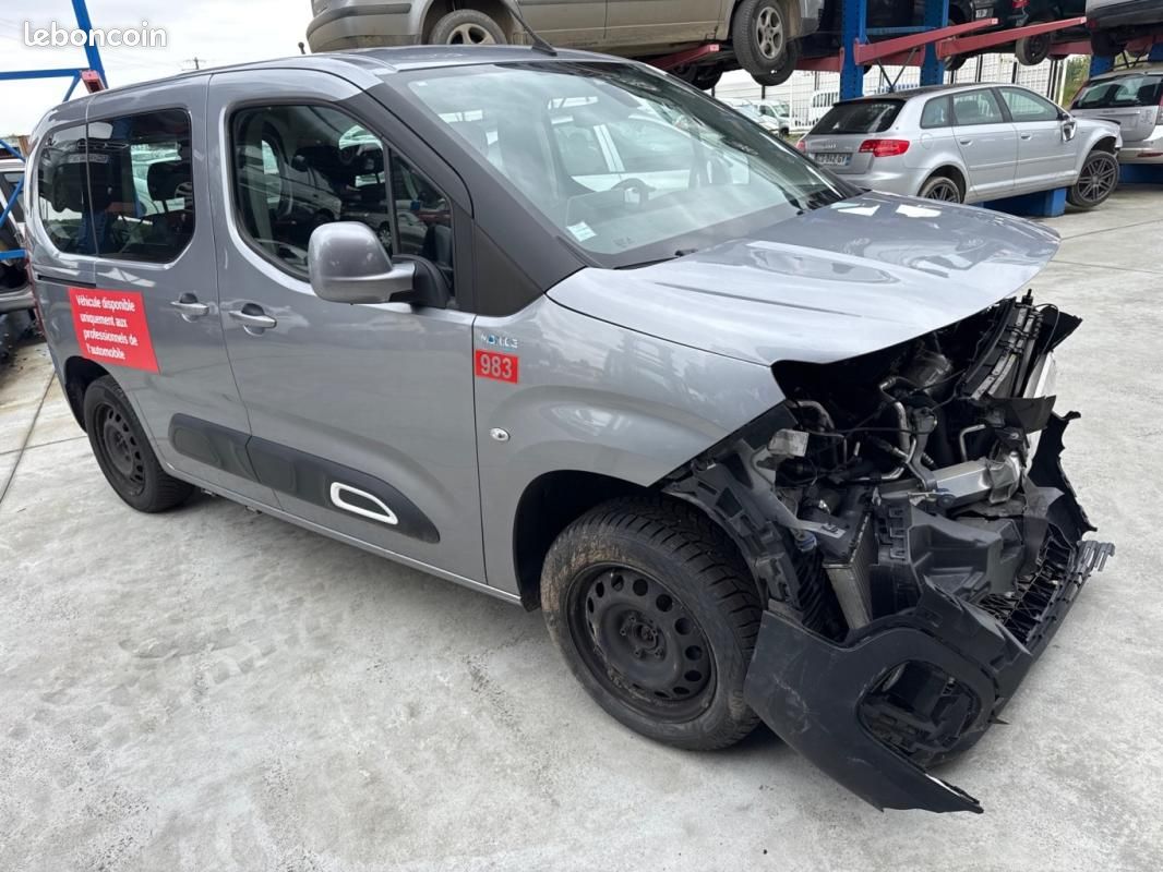 Citroën Berlingo 3 M PHASE 1 1.5 BLUE HDI - 16V TURBO (image 1)